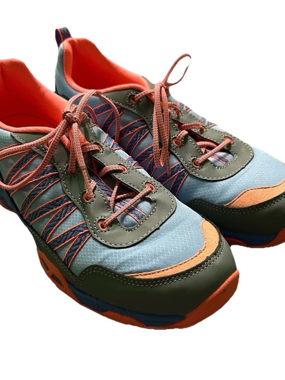 NWOT Girls LL Bean Grey Purple Pink Sneakers Size 6 Hiking Outdoors Summer